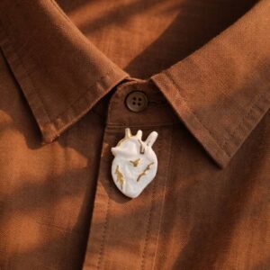 Corazón anatómico cubrebotón